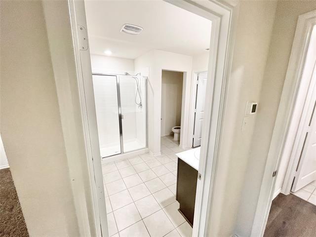 Building Photo - 1125 Silver Maple Ln