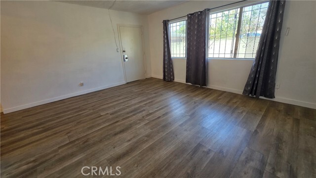 Building Photo - 3856 W 113th St
