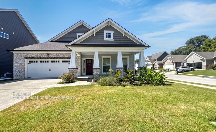 Building Photo - 5665 Bungalow Cir