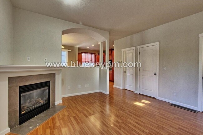 Building Photo - 16220 SW Gage Ln