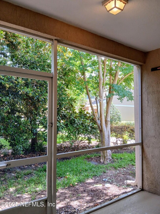 Building Photo - 8091 Summer Bay Ct