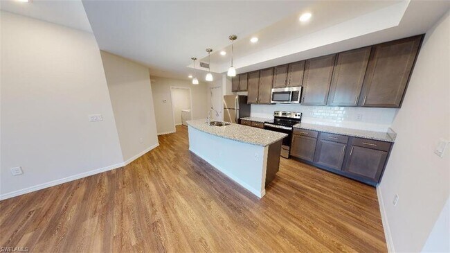 Primary Photo - 1734 Savona Pkwy W