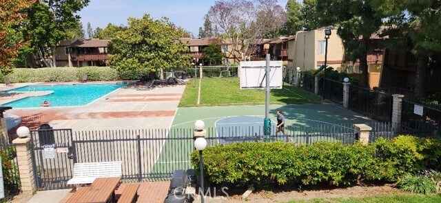 Building Photo - 1010 W MacArthur Blvd