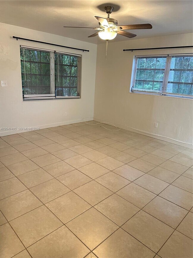Building Photo - 22851 SW 157th Ave