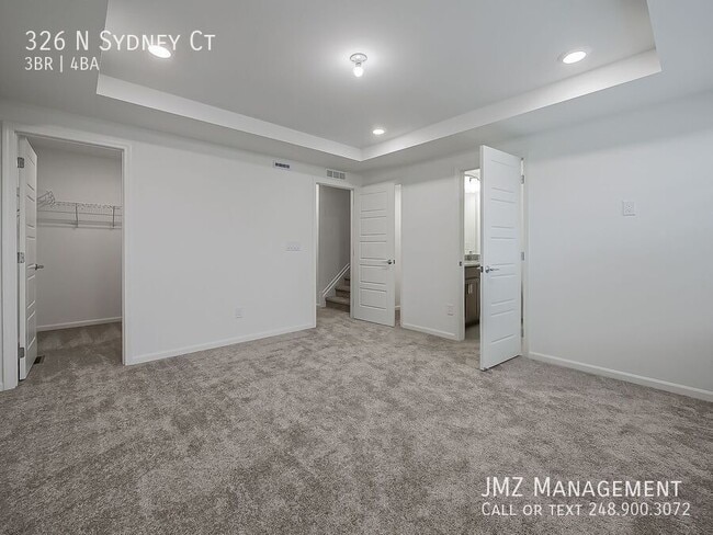 Building Photo - 326 N Sydney Ct