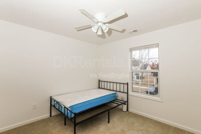 Building Photo - 2555 Flat Shoals Rd