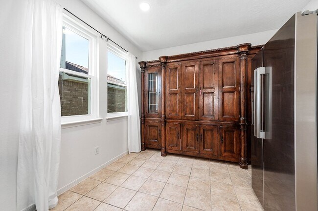 Building Photo - 4502 Park Trail Ln