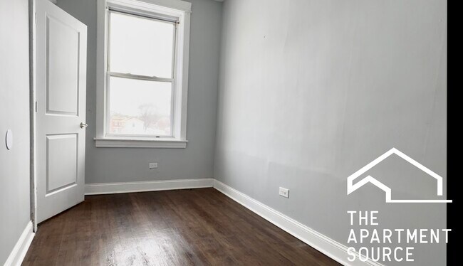 Building Photo - 1350 S Kedvale Ave