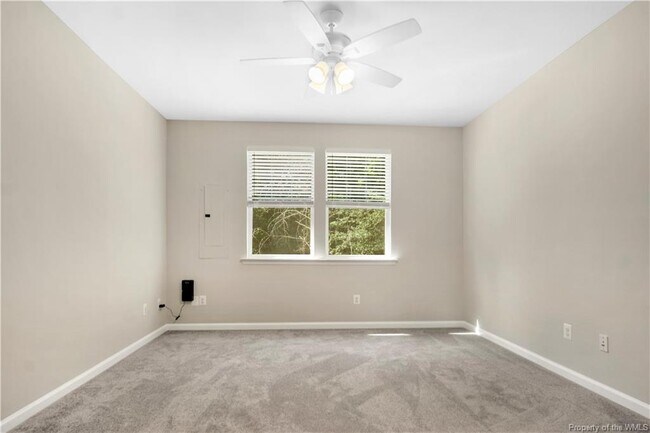 Building Photo - 4084 Isaac Cir
