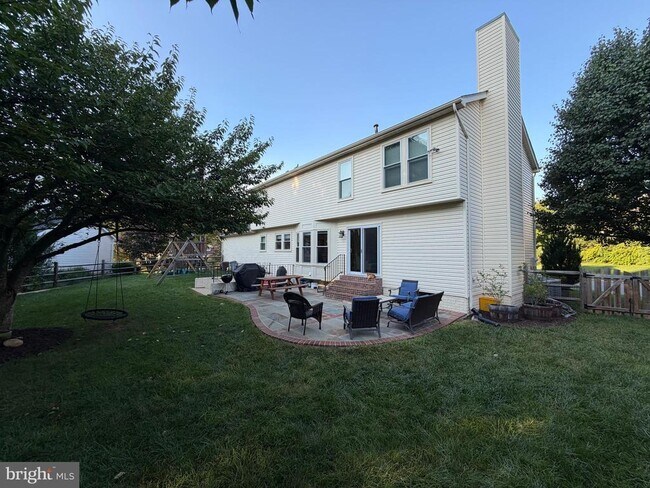 Building Photo - 46573 Hampshire Station Dr