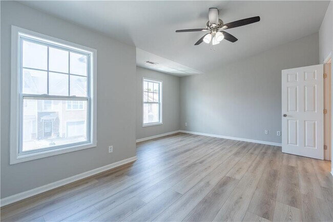 Building Photo - 3176 Creston Park Ct