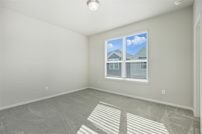 Building Photo - 719 Sandy Bay Ln