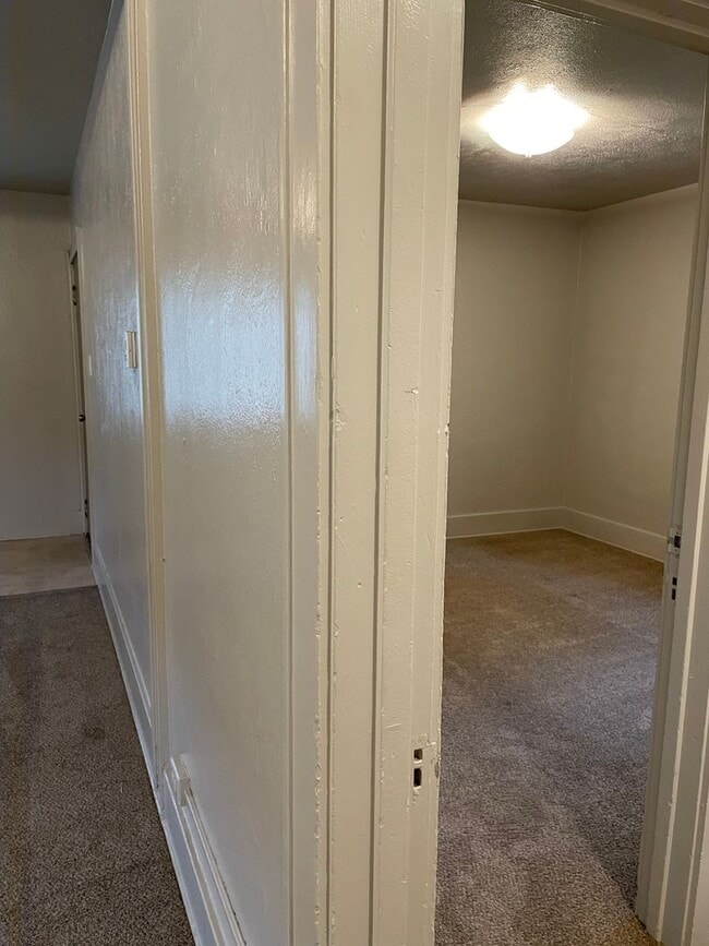 Building Photo - STUDENTS WELCOME! 1 Block North of CSU - Tenant Only Pays Trash