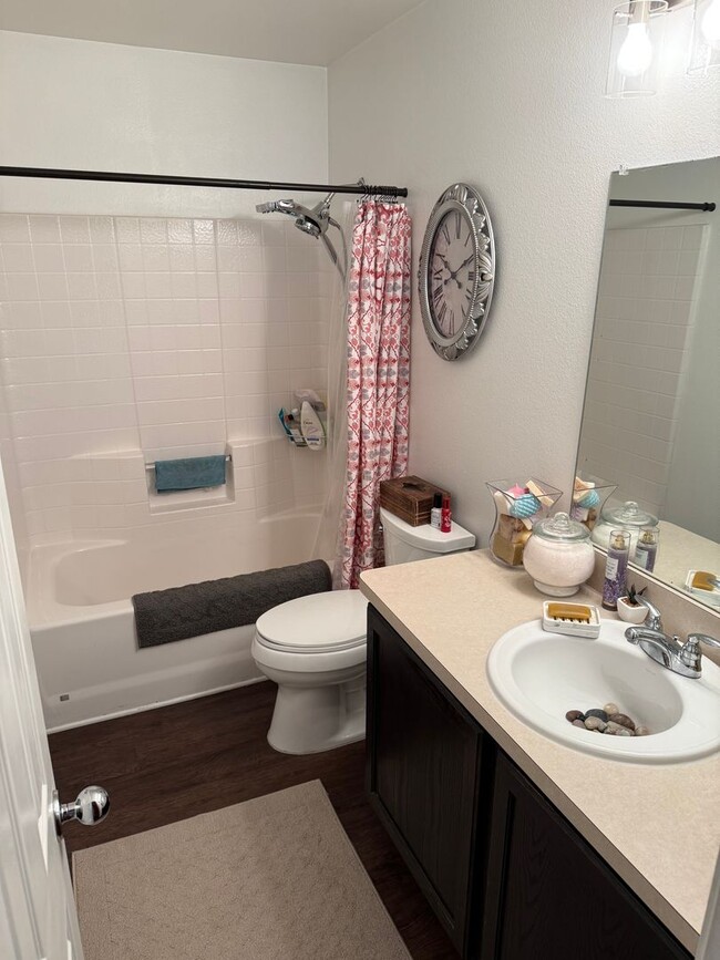 Building Photo - 2727 Choice St