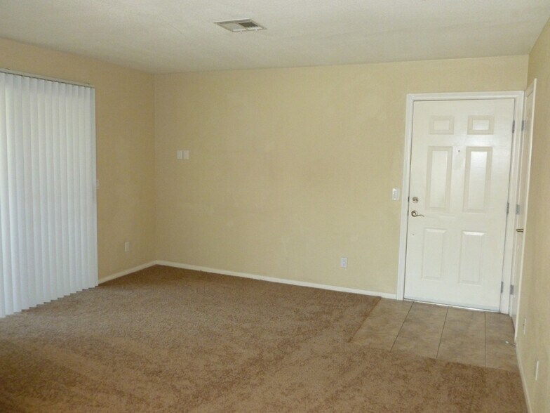Building Photo - 7200 Pirates Cove Rd
