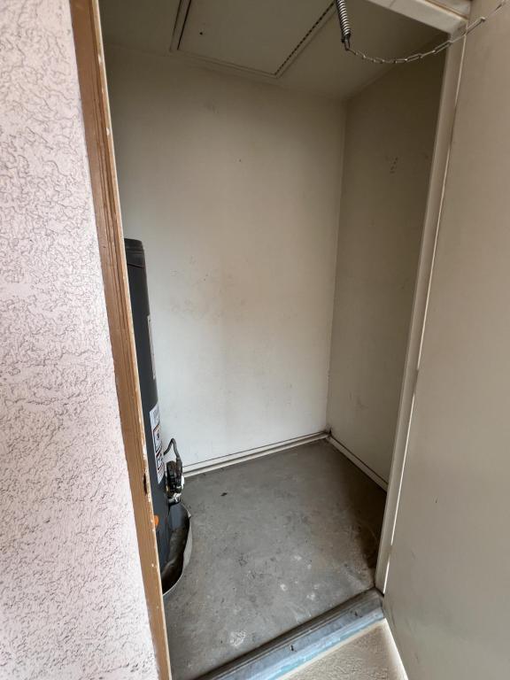 Building Photo - 7570 W Flamingo Rd