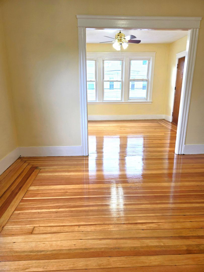 Building Photo - 118 Chad Brown St