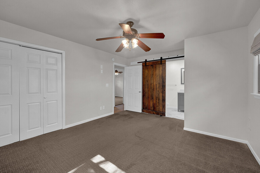 Building Photo - 403 Palo Duro Dr