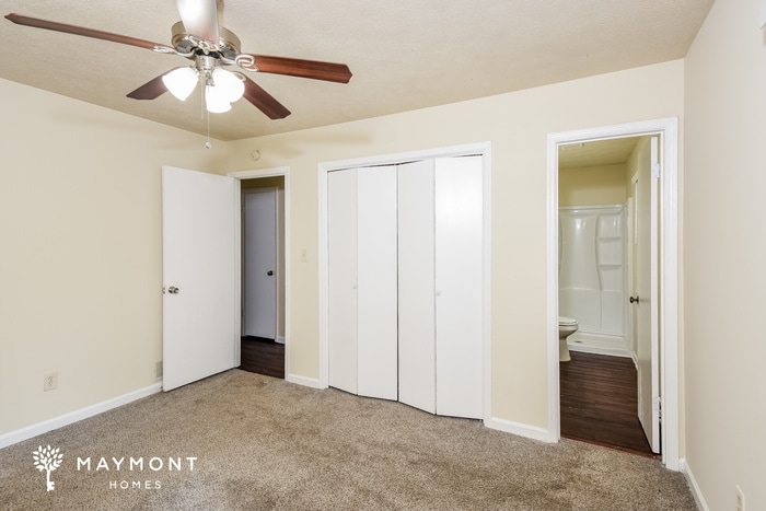 Building Photo - 6192 Pine Bluff Ct