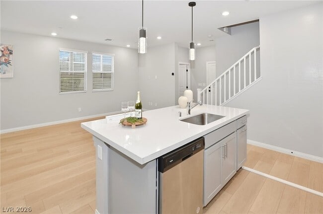 Building Photo - 11561 Cedar Shore Ave