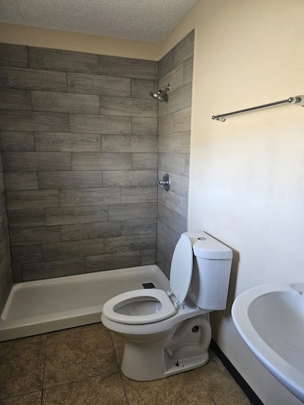 Building Photo - 3923 Cedar Gardens Dr