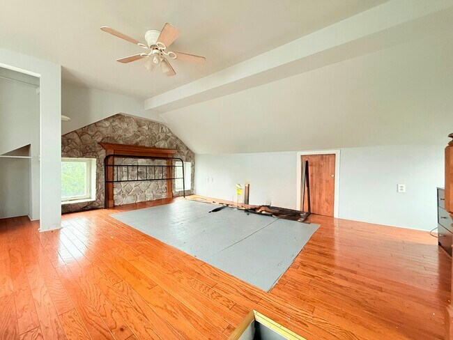 Building Photo - 3527 Kutztown Rd