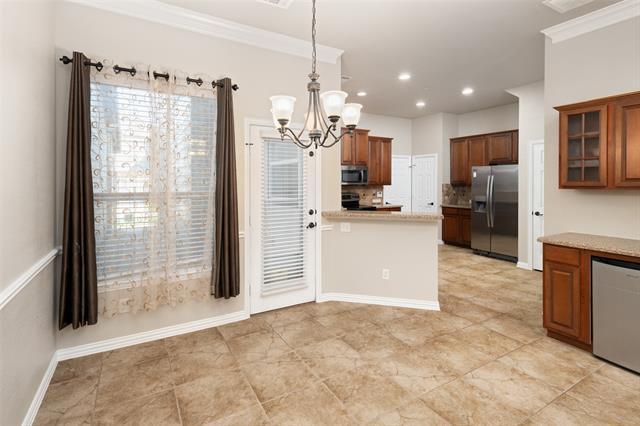Building Photo - 4245-B Swan Forest Dr