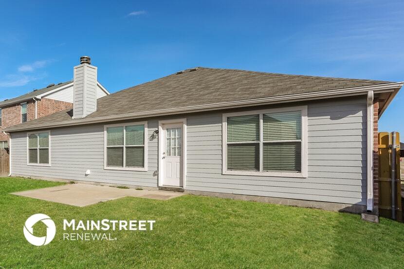 Building Photo - 3305 Overstreet Ln