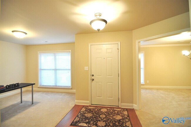 Building Photo - 276 Village Springs Dr