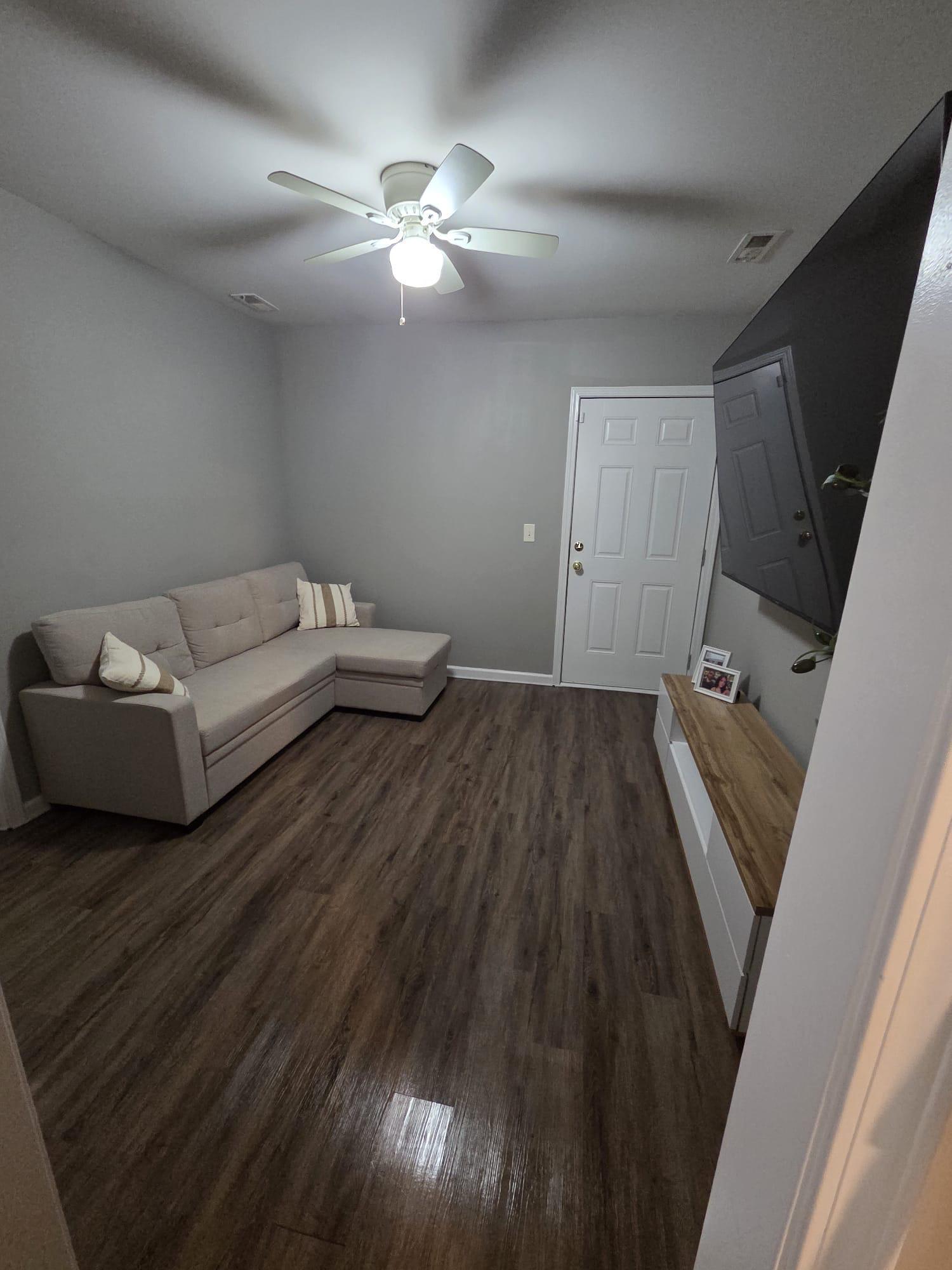 Building Photo - 3901 Garland Ave