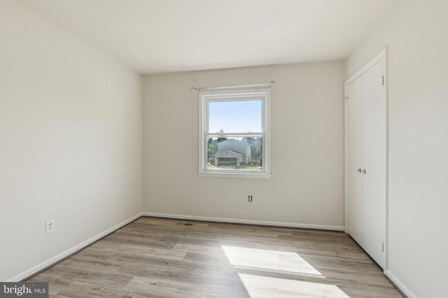 Building Photo - 2998 Steven Martin Dr