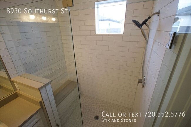 Building Photo - 8930 Southurst St
