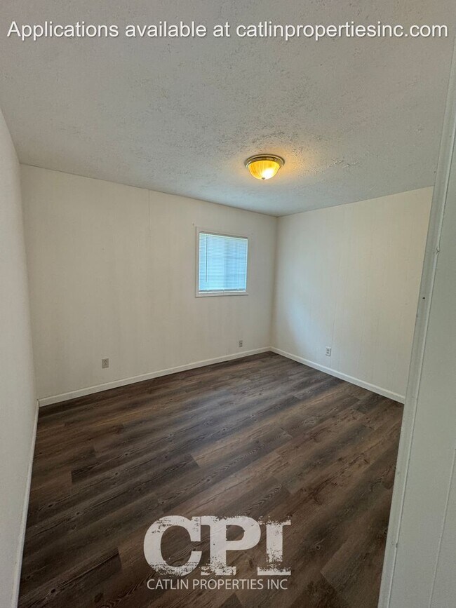 Building Photo - 307 19th Ave