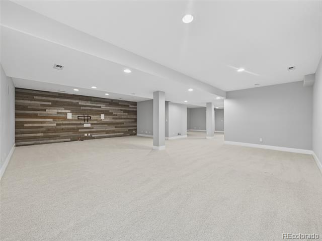 Building Photo - 11672 E Berry Ave