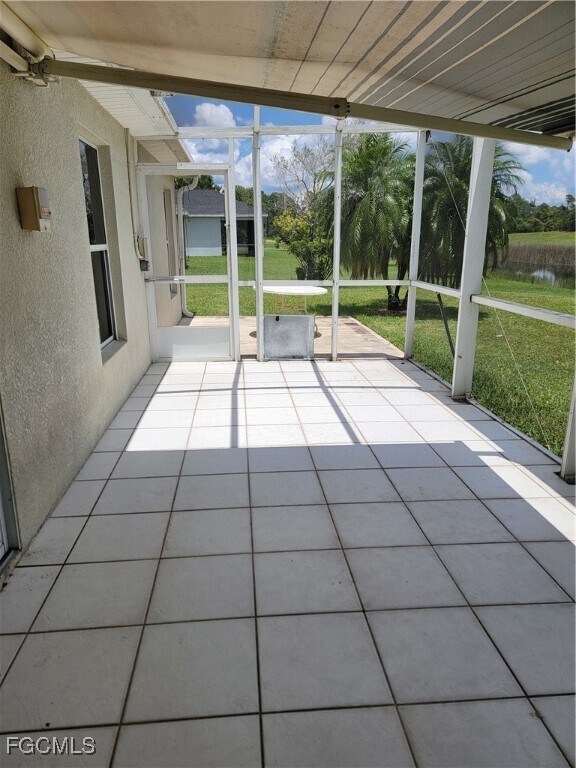 Building Photo - 8171 Liriope Loop