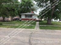Building Photo - 614 3rd St S