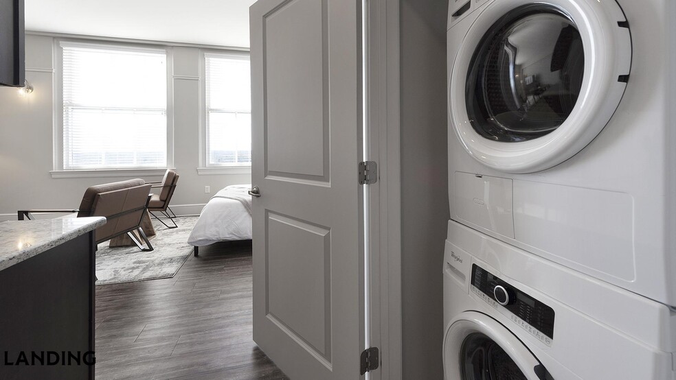 Building Photo - 187 N Church St