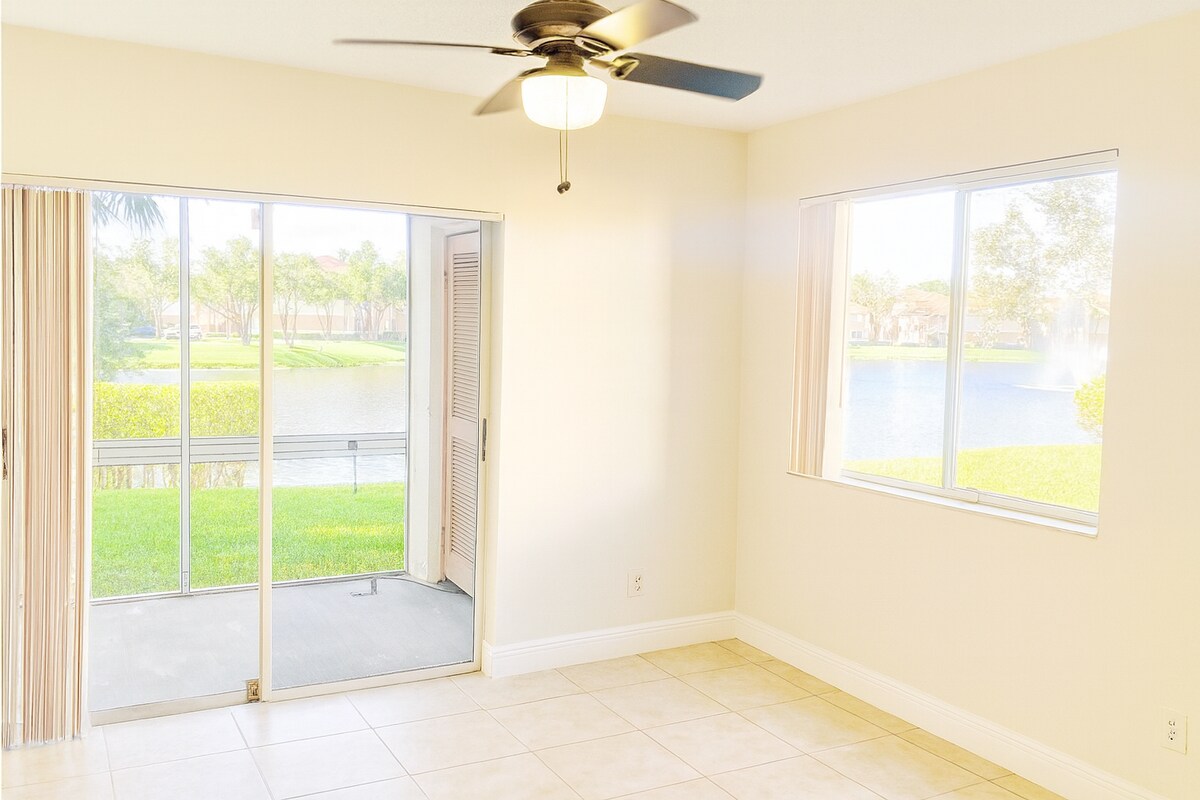 Building Photo - 705 NW 91st Terrace