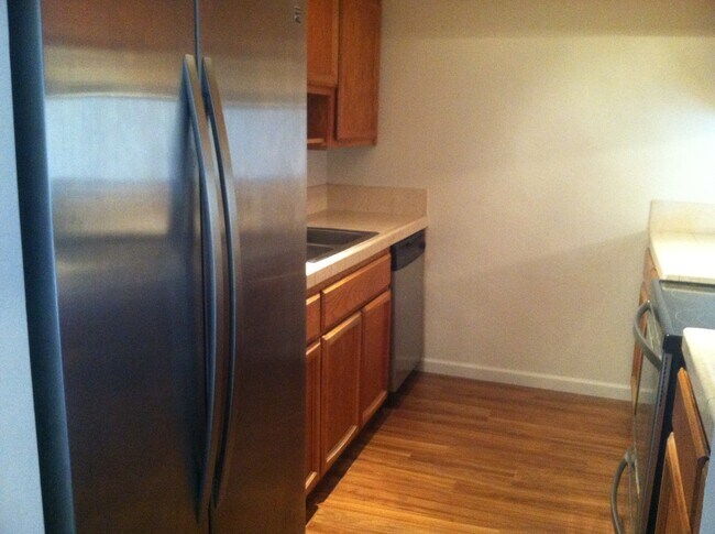 kitchen - 2845 Idlewild Dr