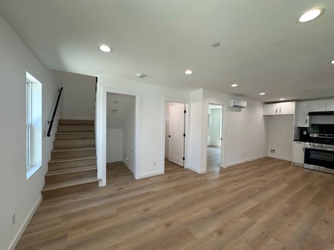 Building Photo - Brand new 2-bedroom 2-bathroom designed fo...