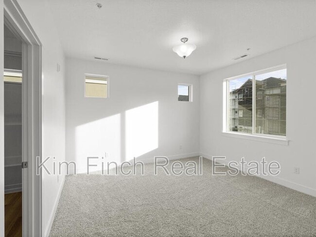 Building Photo - 4126 W 1530 N