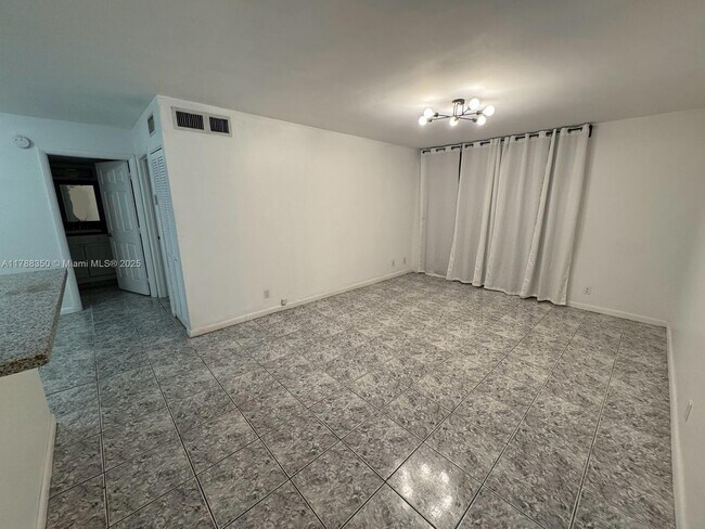 Building Photo - 10765 Cleary Blvd