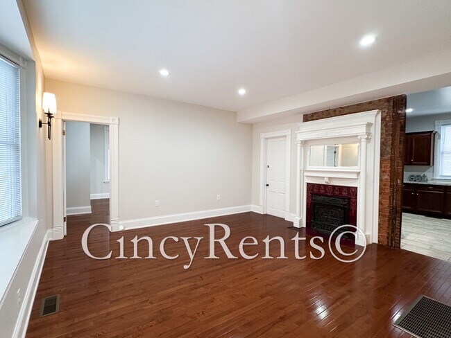 Building Photo - 3942 Hazel Ave