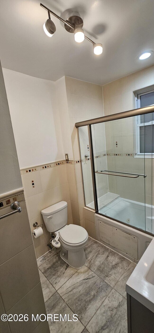 Building Photo - 4110 Park Ave