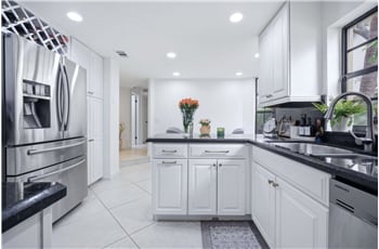 Building Photo - 7798 La Mirada Dr