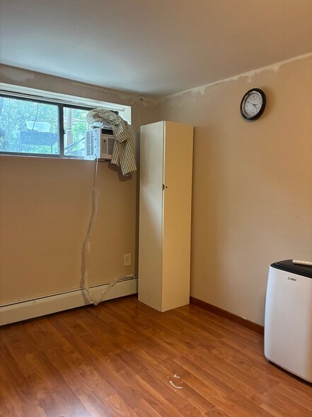 Furniture is available - 157 Langham St