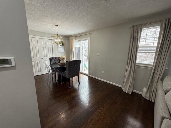 Building Photo - 14 Pere Marquette St