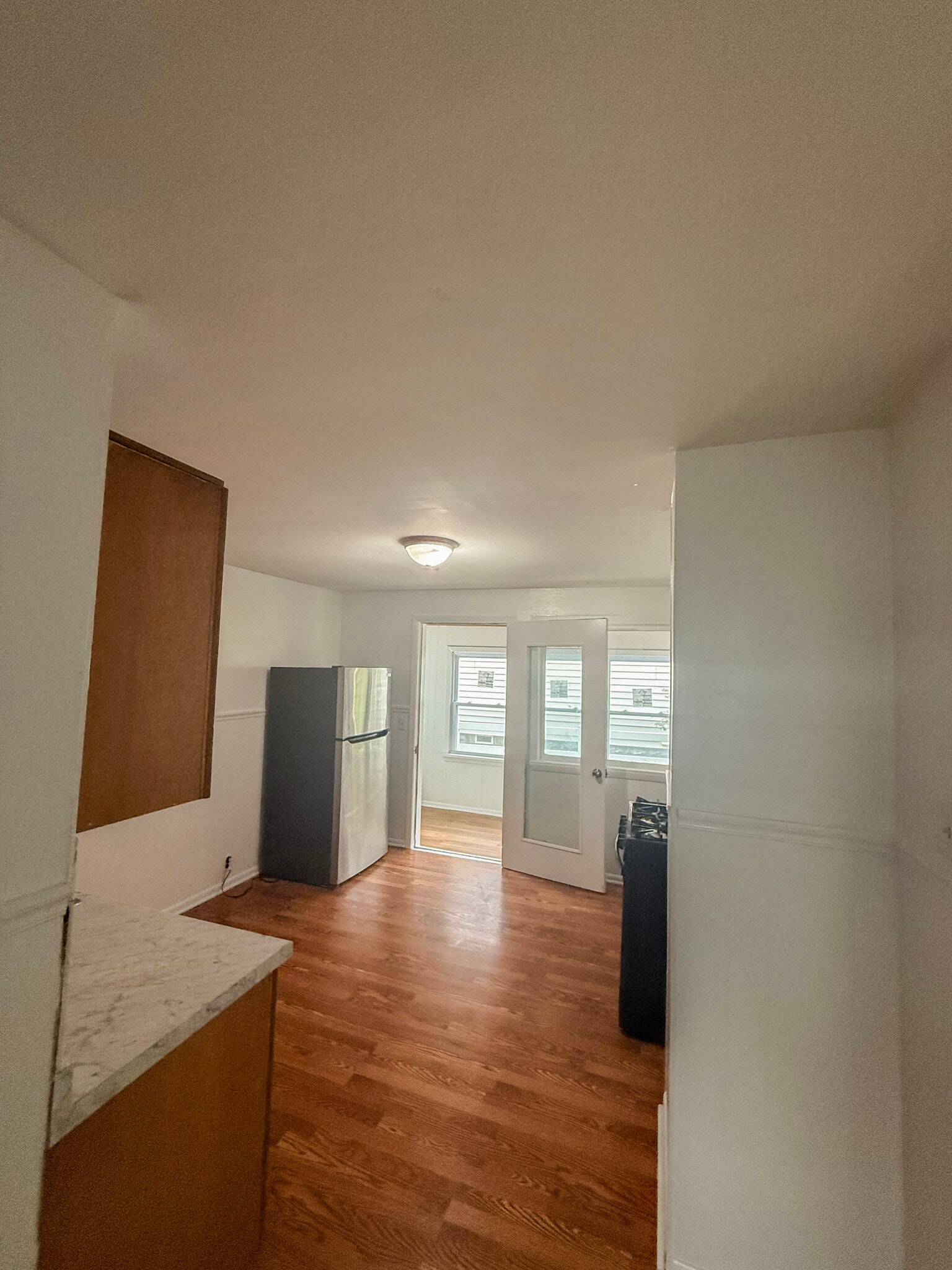 Building Photo - 368 Weimar St