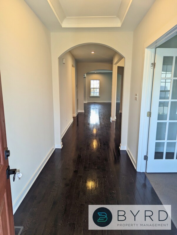 Building Photo - 15700 Cambria Cove Blvd