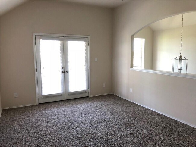 Building Photo - 18713 Falcon Pointe Blvd
